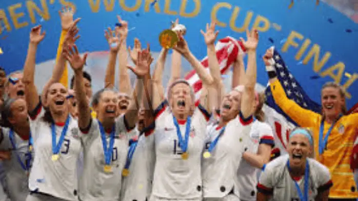 تحميل لعبة فيفا 2019 للكمبيوتر